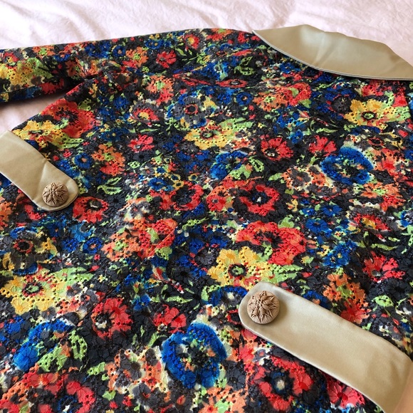 Broderie Anglaise Jacket - Picture 6 of 10